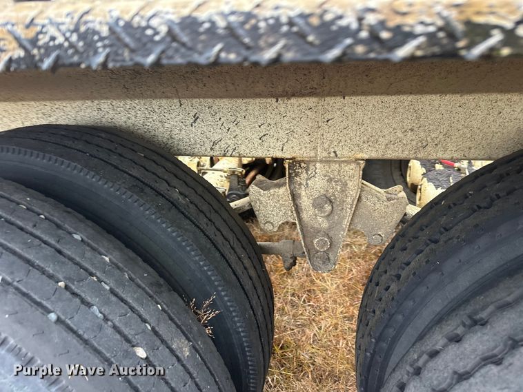 image for item DW4387 2016 Trail King TKBD1W26-433 bottom dump trailer