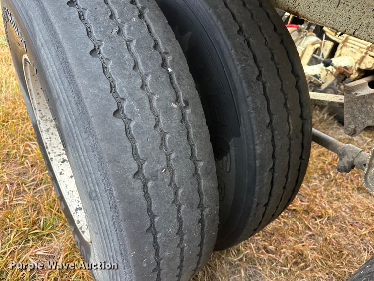 image for item DW4387 2016 Trail King TKBD1W26-433 bottom dump trailer