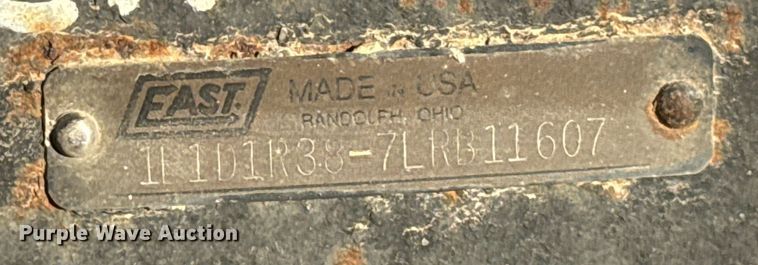 image for item DW5189 1990 East end dump trailer