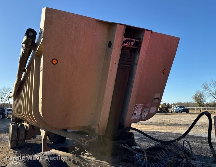 image for item DW5190 1991 Fruehauf DFA-30-53-102-T2 end dump trailer