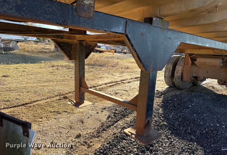 image for item DW5190 1991 Fruehauf DFA-30-53-102-T2 end dump trailer