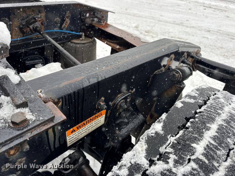 image for item DW6683 2016 Freightliner Cascadia semi truck