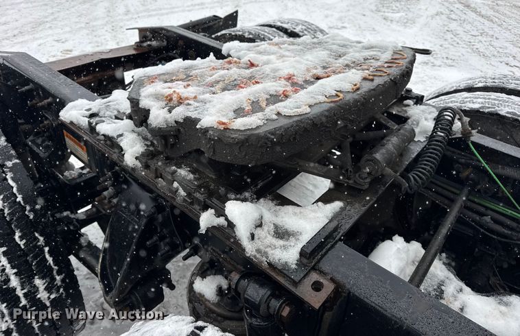 image for item DW6683 2016 Freightliner Cascadia semi truck