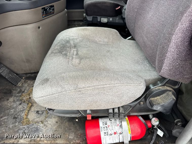 image for item DW6683 2016 Freightliner Cascadia semi truck