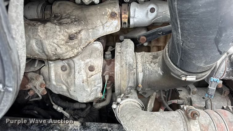 image for item DW6683 2016 Freightliner Cascadia semi truck