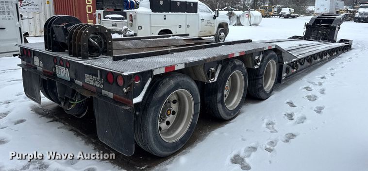 image for item DW6685 2007 Eager Beaver 50GSL-PT lowboy equipment trailer
