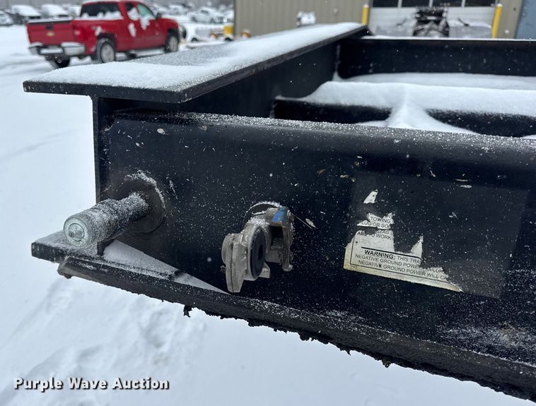 image for item DW6685 2007 Eager Beaver 50GSL-PT lowboy equipment trailer