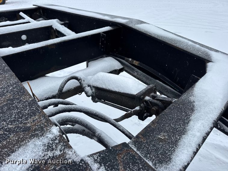 image for item DW6685 2007 Eager Beaver 50GSL-PT lowboy equipment trailer