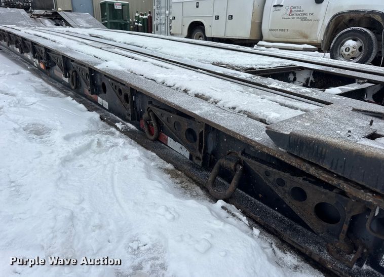 image for item DW6685 2007 Eager Beaver 50GSL-PT lowboy equipment trailer