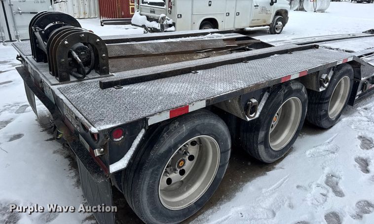 image for item DW6685 2007 Eager Beaver 50GSL-PT lowboy equipment trailer