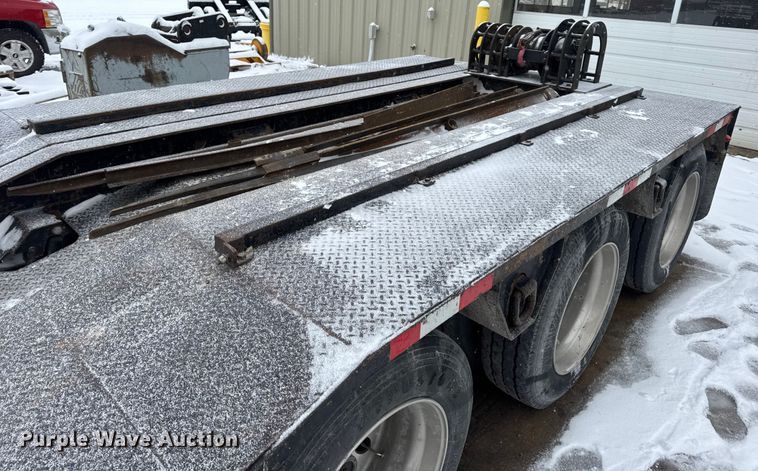 image for item DW6685 2007 Eager Beaver 50GSL-PT lowboy equipment trailer