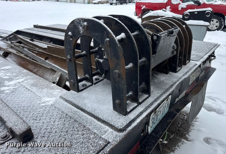 image for item DW6685 2007 Eager Beaver 50GSL-PT lowboy equipment trailer