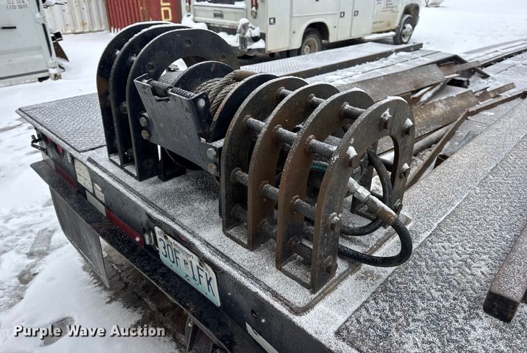 image for item DW6685 2007 Eager Beaver 50GSL-PT lowboy equipment trailer