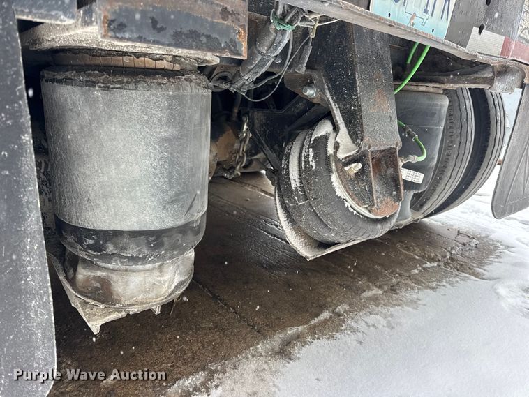 image for item DW6685 2007 Eager Beaver 50GSL-PT lowboy equipment trailer