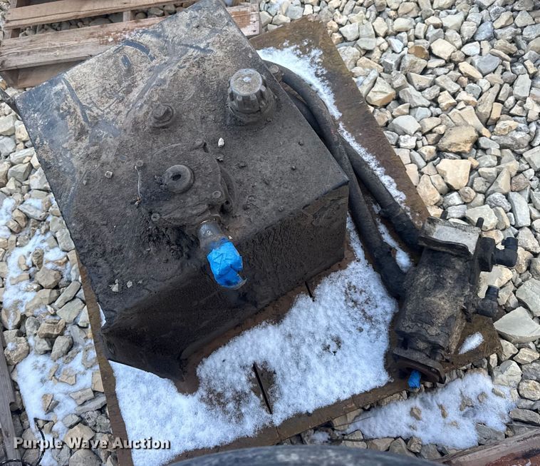 image for item DW6697 Truck parts