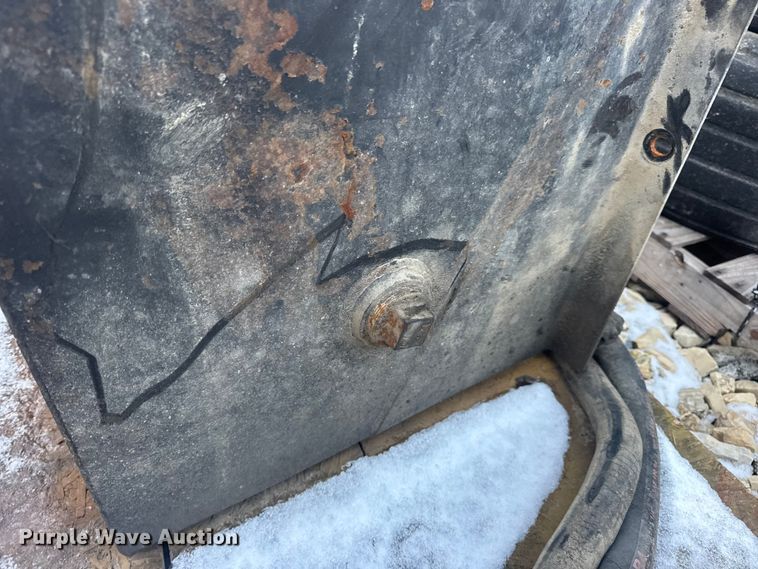 image for item DW6697 Truck parts