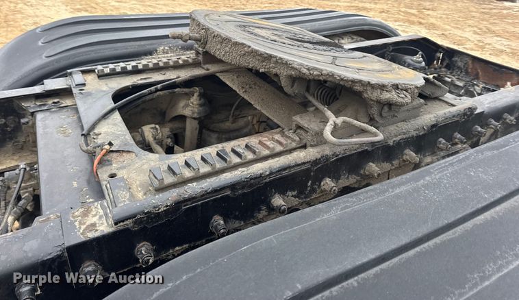 image for item DW6739 2006 Peterbilt 378 semi truck