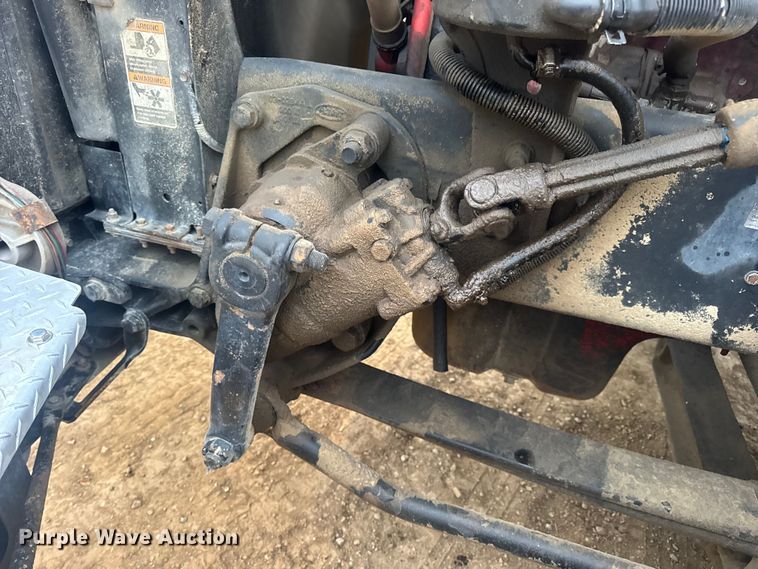 image for item DW6739 2006 Peterbilt 378 semi truck