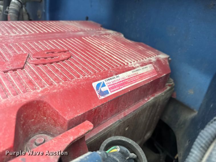 image for item DW6739 2006 Peterbilt 378 semi truck