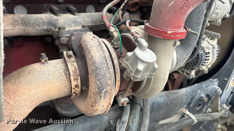 image for item DW6739 2006 Peterbilt 378 semi truck