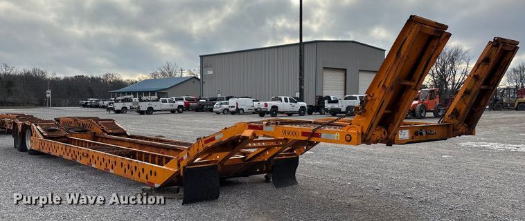 image for item DW7320 2003 Delavan Industries DDT car carrier