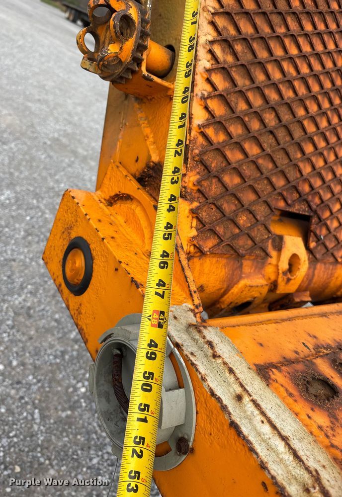 image for item DW7320 2003 Delavan Industries DDT car carrier