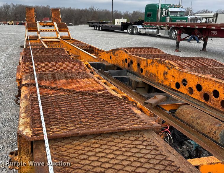 image for item DW7320 2003 Delavan Industries DDT car carrier