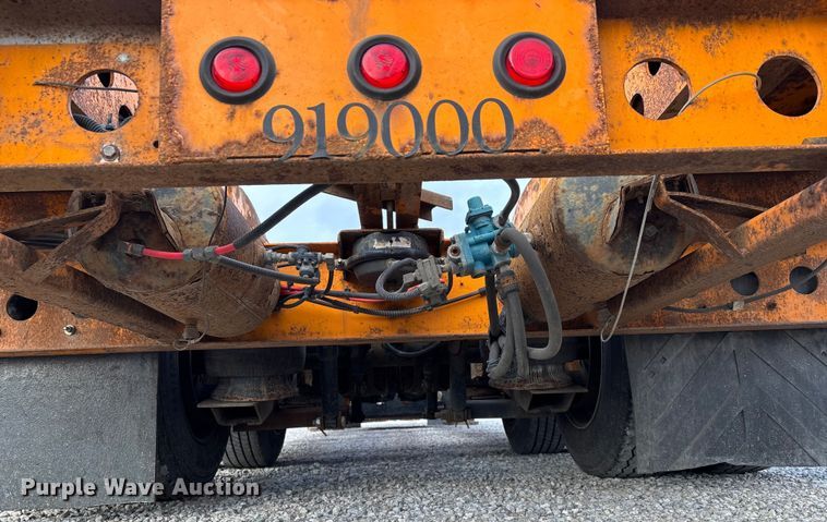 image for item DW7320 2003 Delavan Industries DDT car carrier