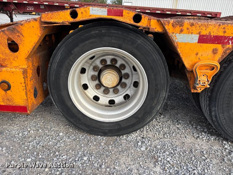 image for item DW7320 2003 Delavan Industries DDT car carrier