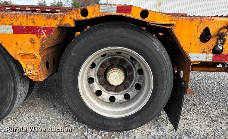 image for item DW7320 2003 Delavan Industries DDT car carrier