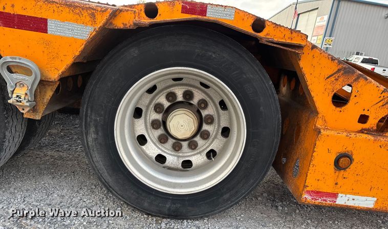 image for item DW7320 2003 Delavan Industries DDT car carrier