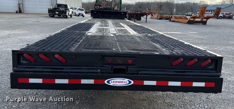 image for item DW7321 2013 Ledwell & Sons Enterprises drop deck hydraulic tail equipment trailer
