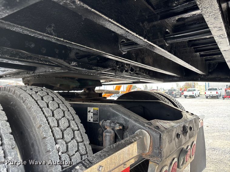 image for item DW7321 2013 Ledwell & Sons Enterprises drop deck hydraulic tail equipment trailer