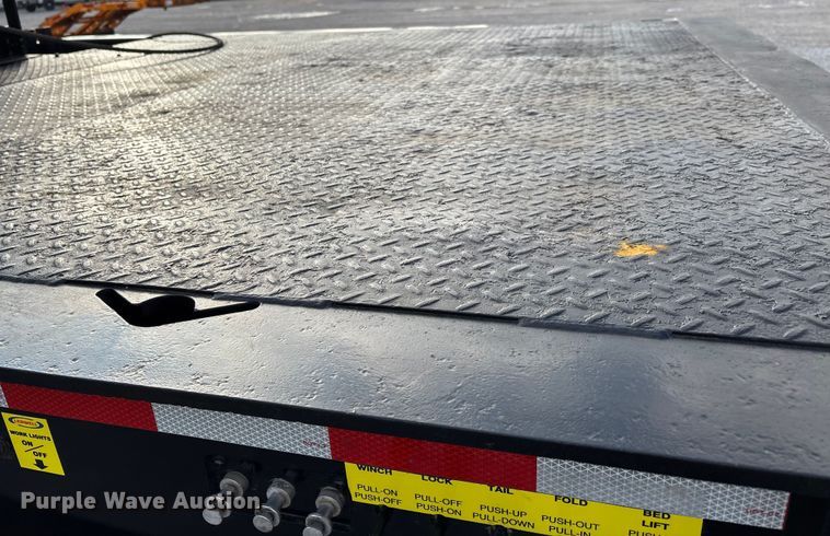 image for item DW7321 2013 Ledwell & Sons Enterprises drop deck hydraulic tail equipment trailer