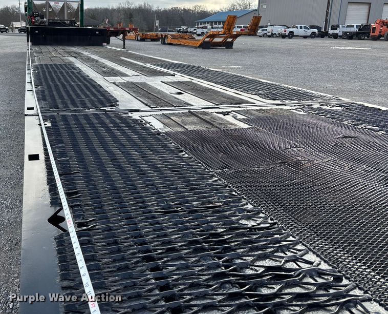 image for item DW7321 2013 Ledwell & Sons Enterprises drop deck hydraulic tail equipment trailer