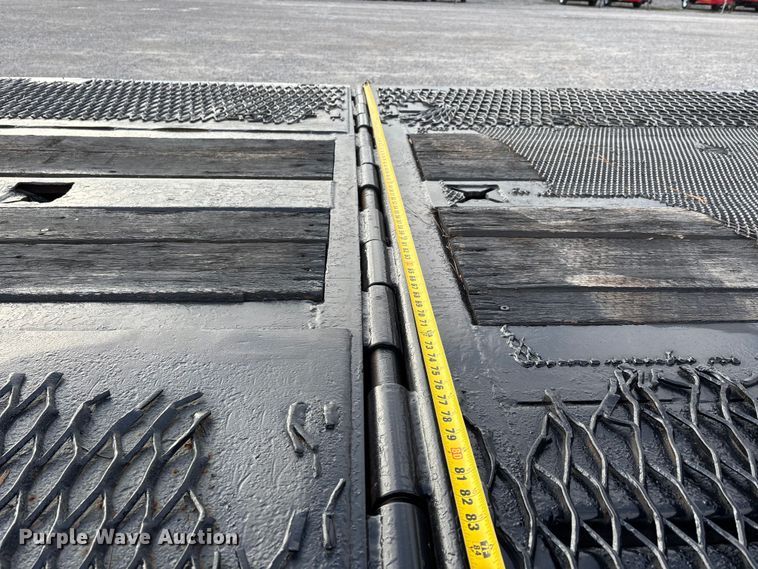 image for item DW7321 2013 Ledwell & Sons Enterprises drop deck hydraulic tail equipment trailer