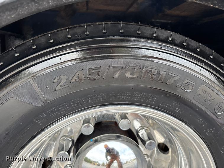 image for item DW7321 2013 Ledwell & Sons Enterprises drop deck hydraulic tail equipment trailer