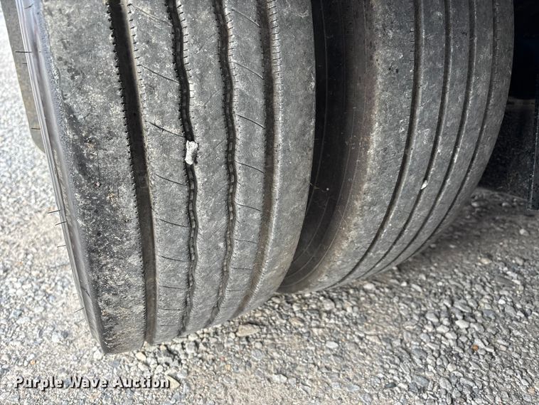 image for item DW7321 2013 Ledwell & Sons Enterprises drop deck hydraulic tail equipment trailer