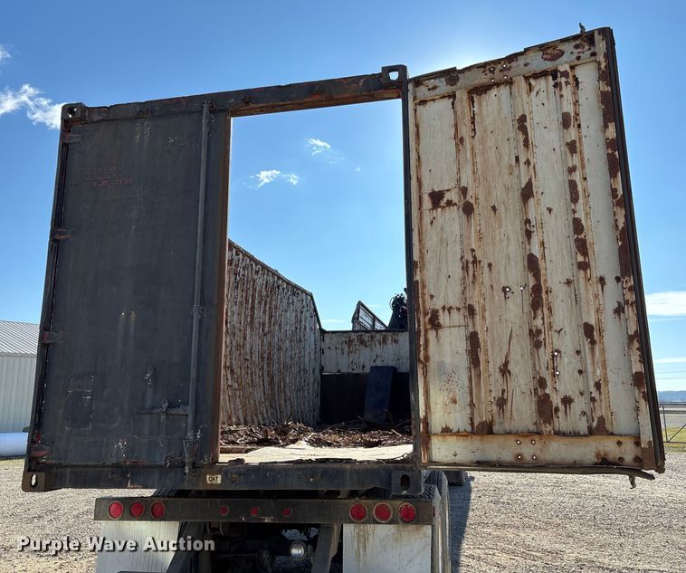 image for item DW7343 1991 International 9400 grapple truck 