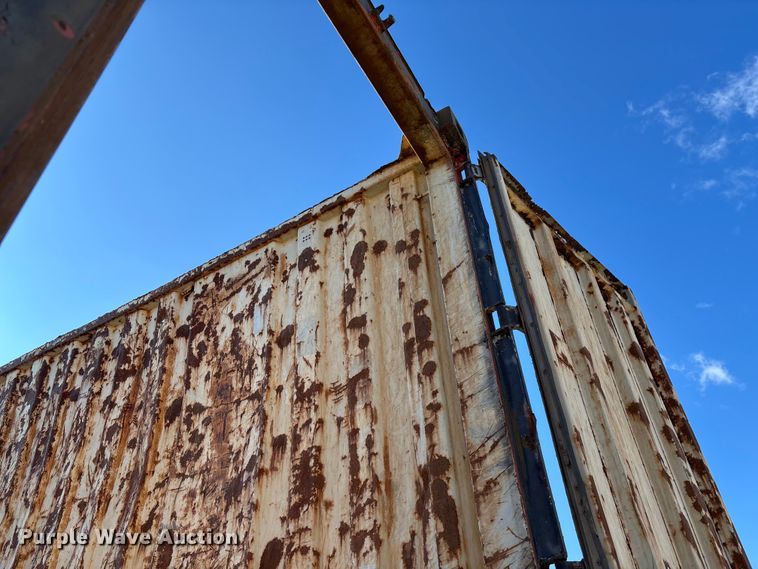 image for item DW7343 1991 International 9400 grapple truck 