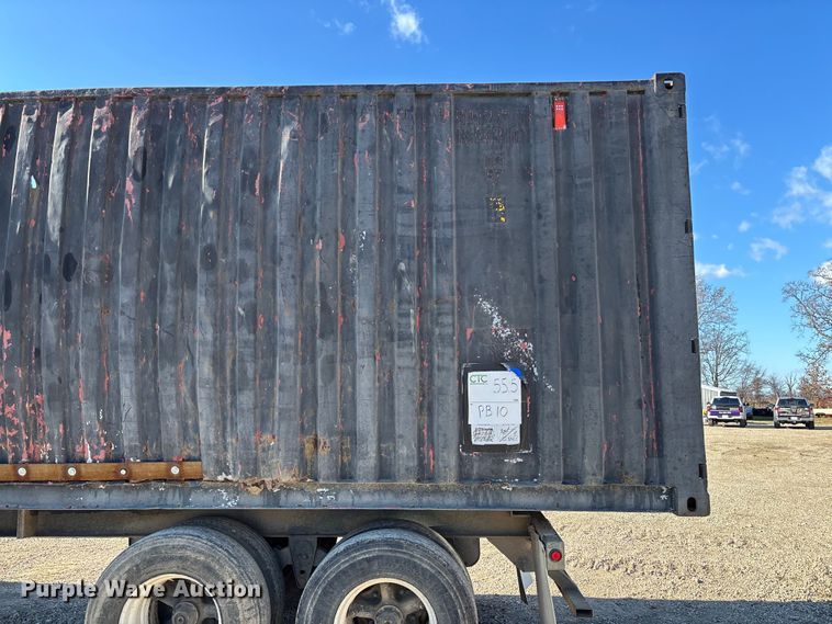 image for item DW7343 1991 International 9400 grapple truck 