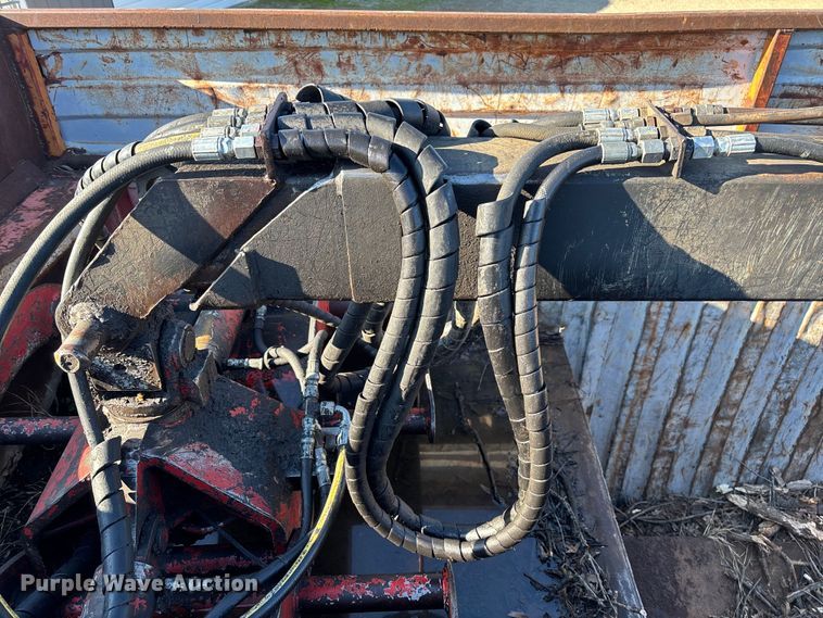 image for item DW7343 1991 International 9400 grapple truck 