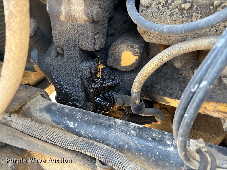 image for item DW7343 1991 International 9400 grapple truck 