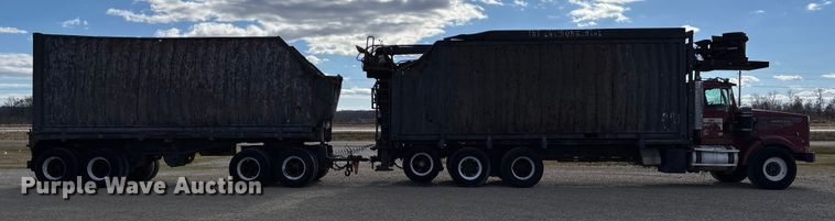 image for item DW7344 1993 Western Star 4900 crane grapple truck 