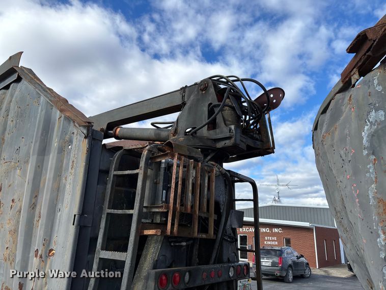 image for item DW7344 1993 Western Star 4900 crane grapple truck 