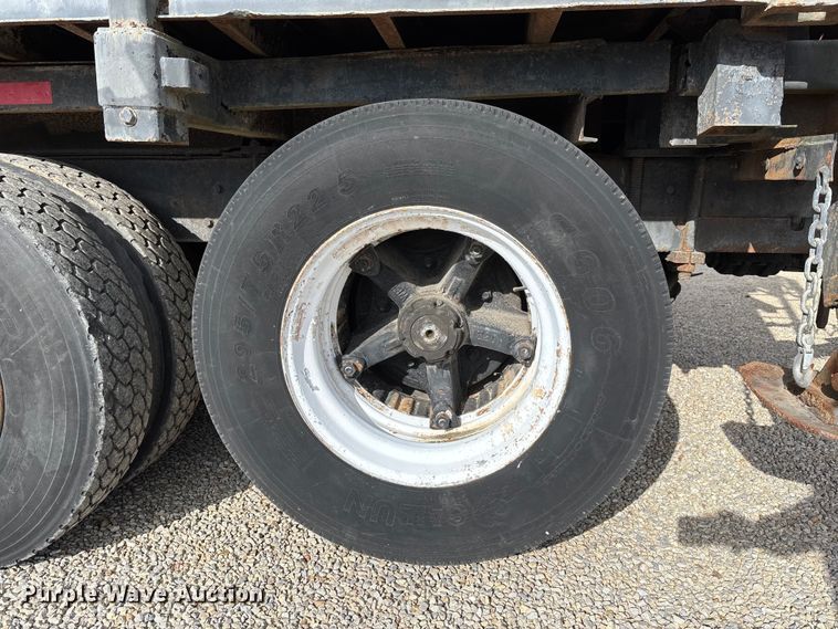 image for item DW7344 1993 Western Star 4900 crane grapple truck 