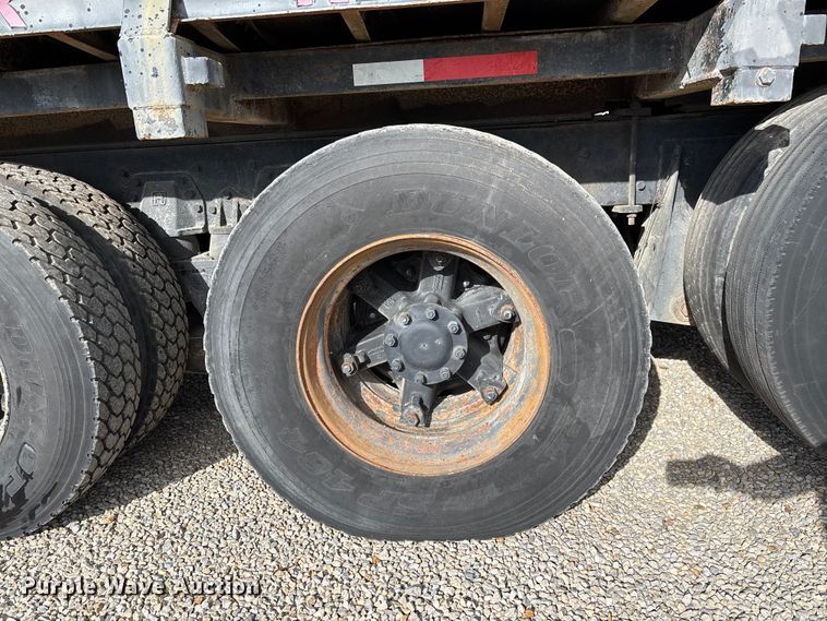 image for item DW7344 1993 Western Star 4900 crane grapple truck 