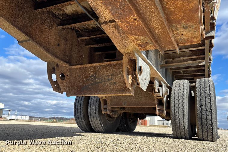 image for item DW7344 1993 Western Star 4900 crane grapple truck 