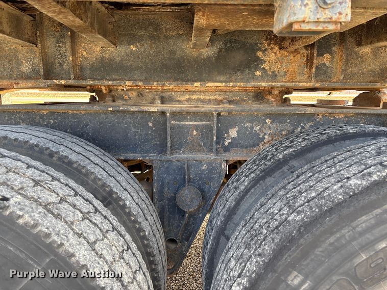 image for item DW7344 1993 Western Star 4900 crane grapple truck 