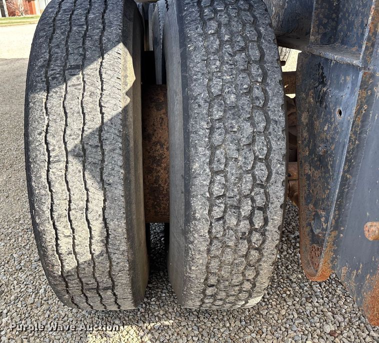 image for item DW7344 1993 Western Star 4900 crane grapple truck 